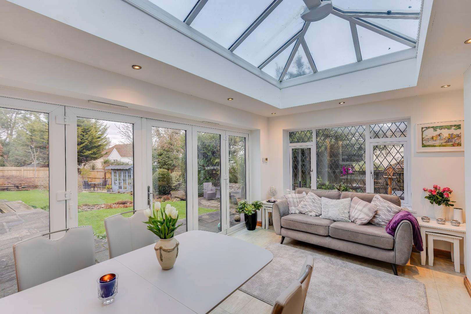 43 Highwalls Avenue, Dinas Powys, CF64 4AQ